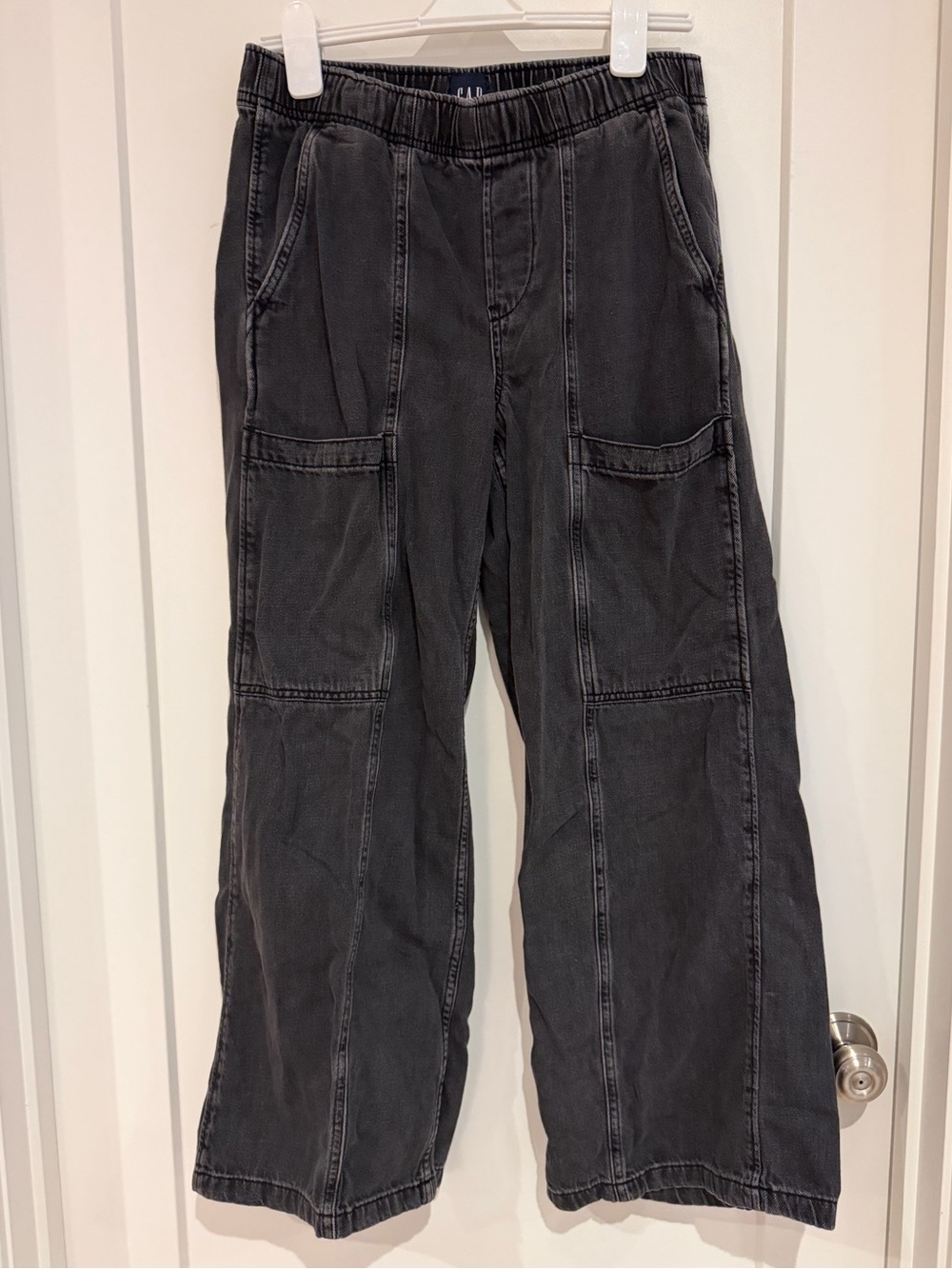 Gap Cargo Pants